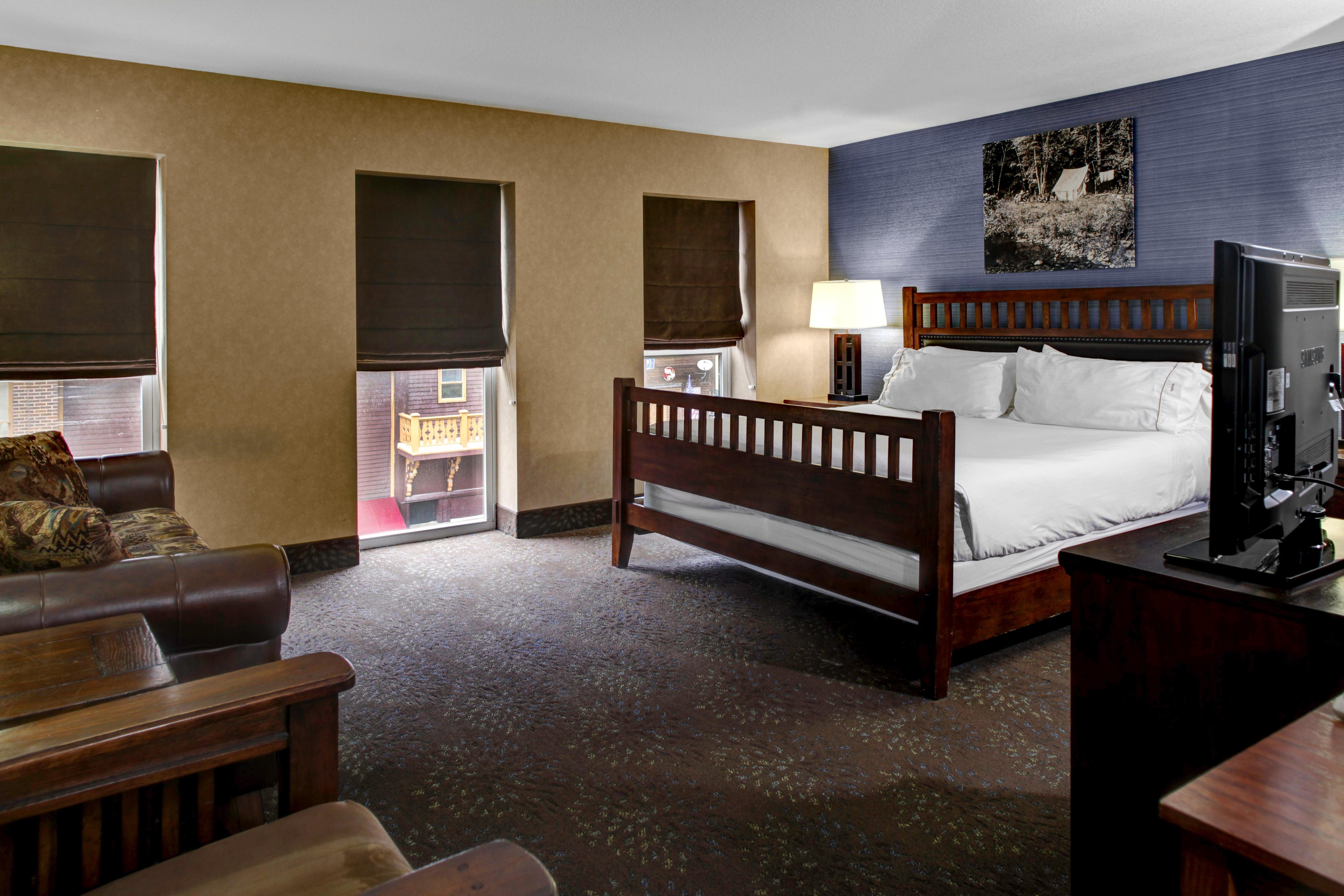 Holiday Inn Express Hotel & Suites Deadwood-Gold Dust Casino, An Ihg Hotel Bagian luar foto